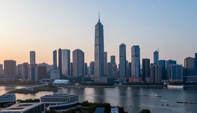 企业网站定制中服务器选型与维护建议